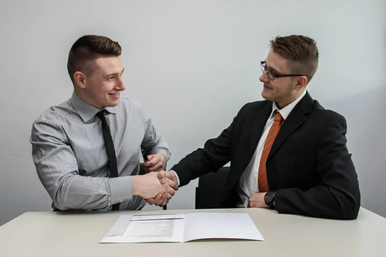 When to Hire a Real Estate Attorney?